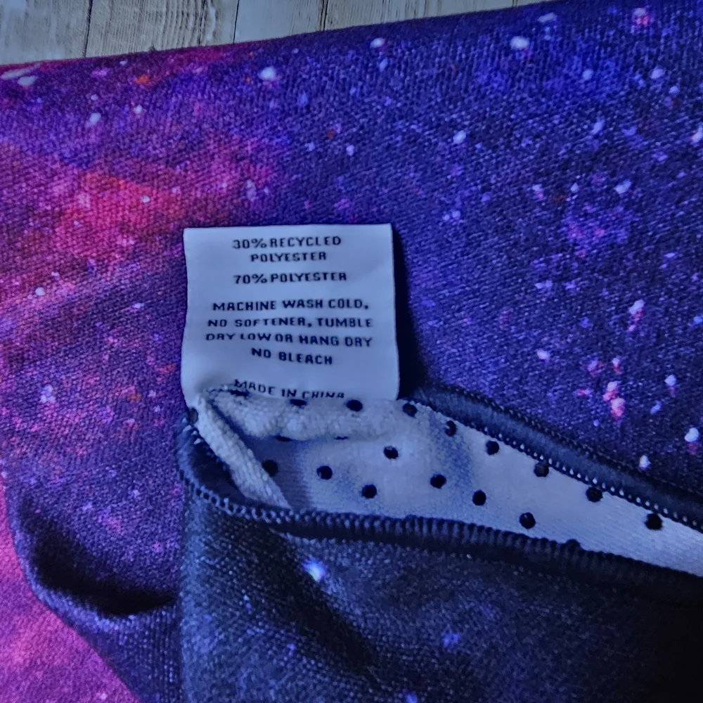 NWT Yogafina Grippy Yoga Towel - Picture 8 of 8